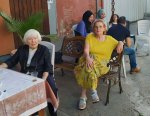 Debbie-and-Mama-Web.jpg