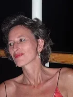 Karin_Spaink.sleeveless.webp